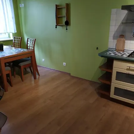 Apartament سفارجاونج